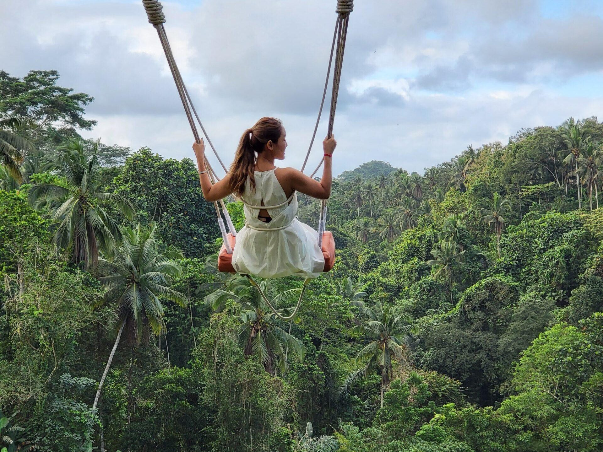 Aloha Ubud swing surrounded by tropical greenery